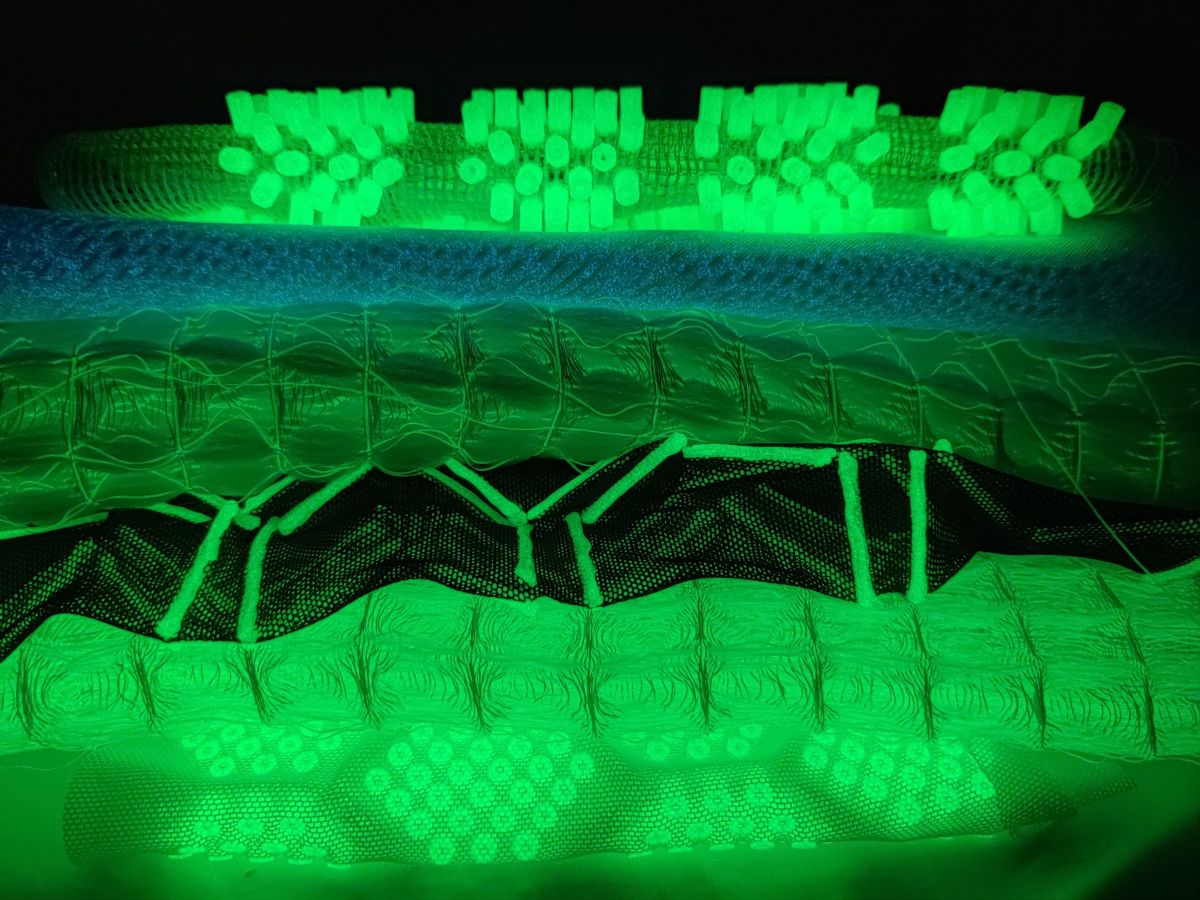 Final collection in the dark after being exposed to UV light