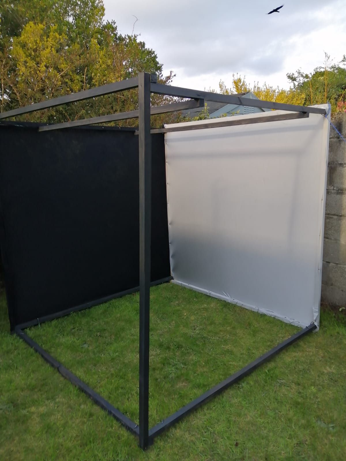 Cube. Install