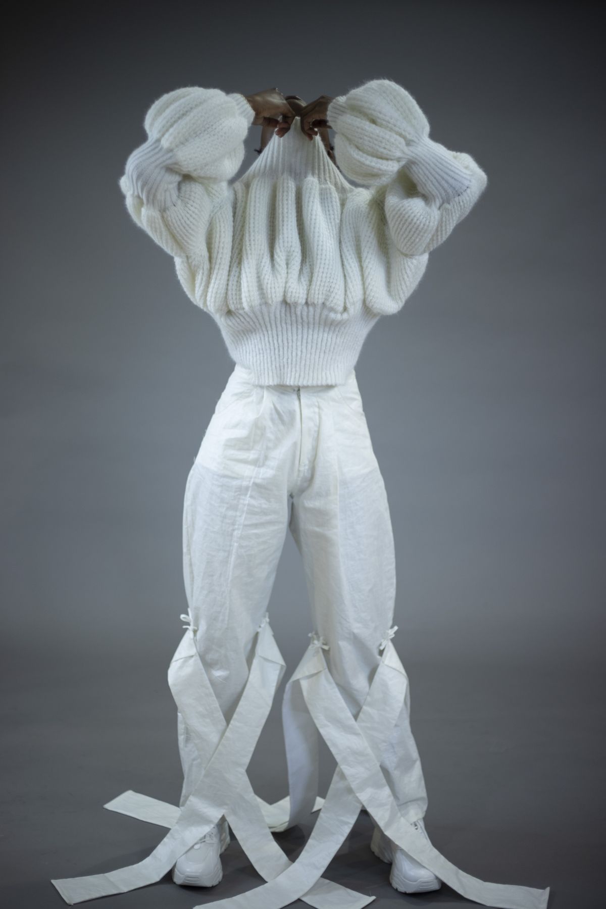 Outfit 3 – Consumption