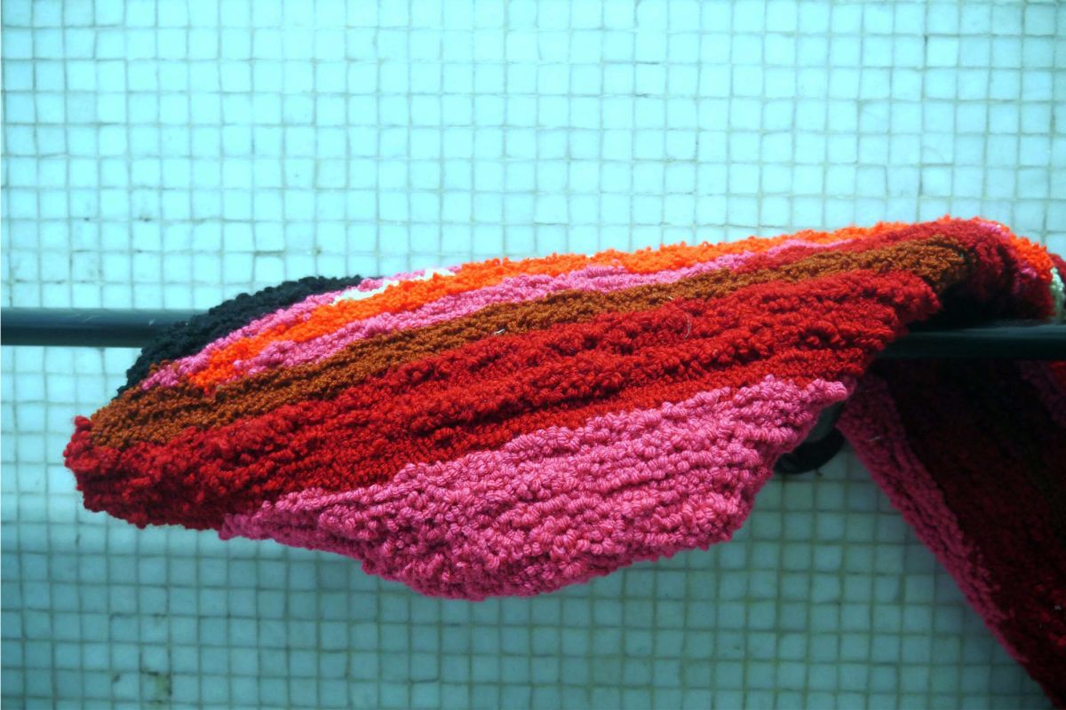 push (detail)