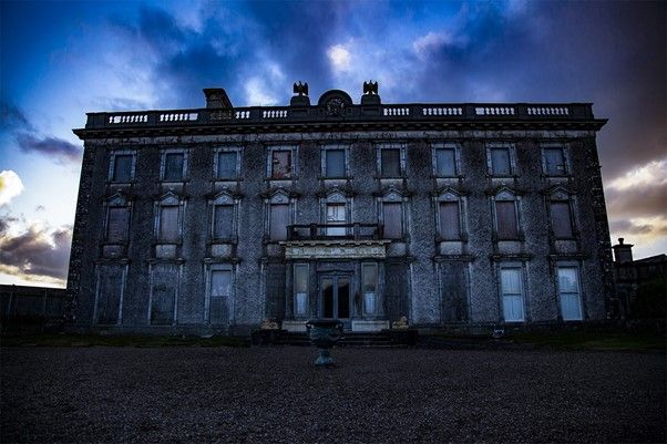Exterior of Loftus Hall, Co. Wexford. Source: Facebook https://www.facebook.com/realLoftusHall/photos/a.245956572182454/2901143193330432/?type=3&theater
